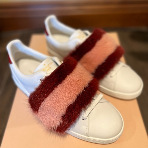 Louis Vuitton Women’s Fur Trimmed Sneakers - Picture 10 of 10
